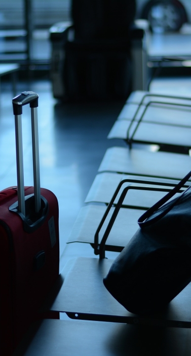 airport-gdecf12c0a_1920